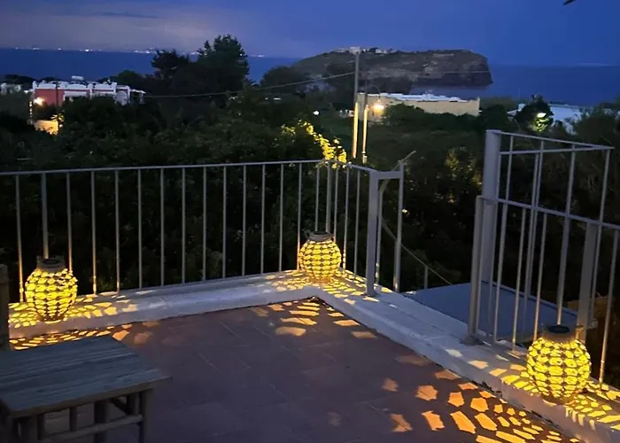 Calanave 10 Aparthotel Ventotene