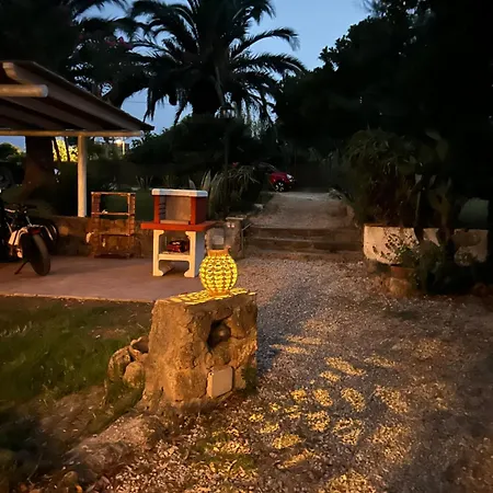 Aparthotel Calanave 10 *