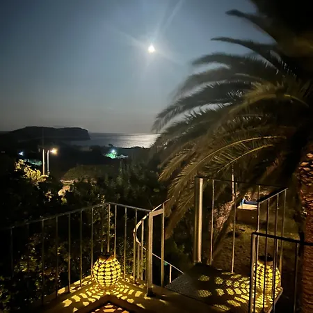 Aparthotel Calanave 10
