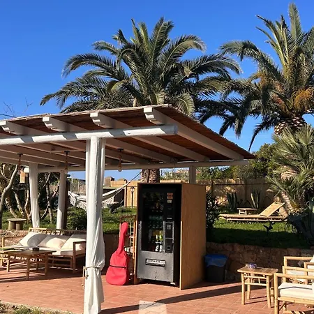 Apartahotel Calanave 10 *