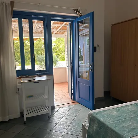 Apartmanhotel Calanave 10 3*